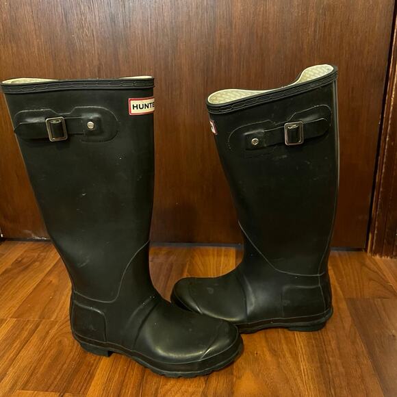 HUNTER Original Tall Rain Boots Black W23499 Size: 7M/8F - Picture 2 of 7